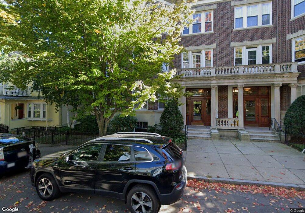 97 Mason Terrace unit 6, Brookline, MA 02446 - photo 1