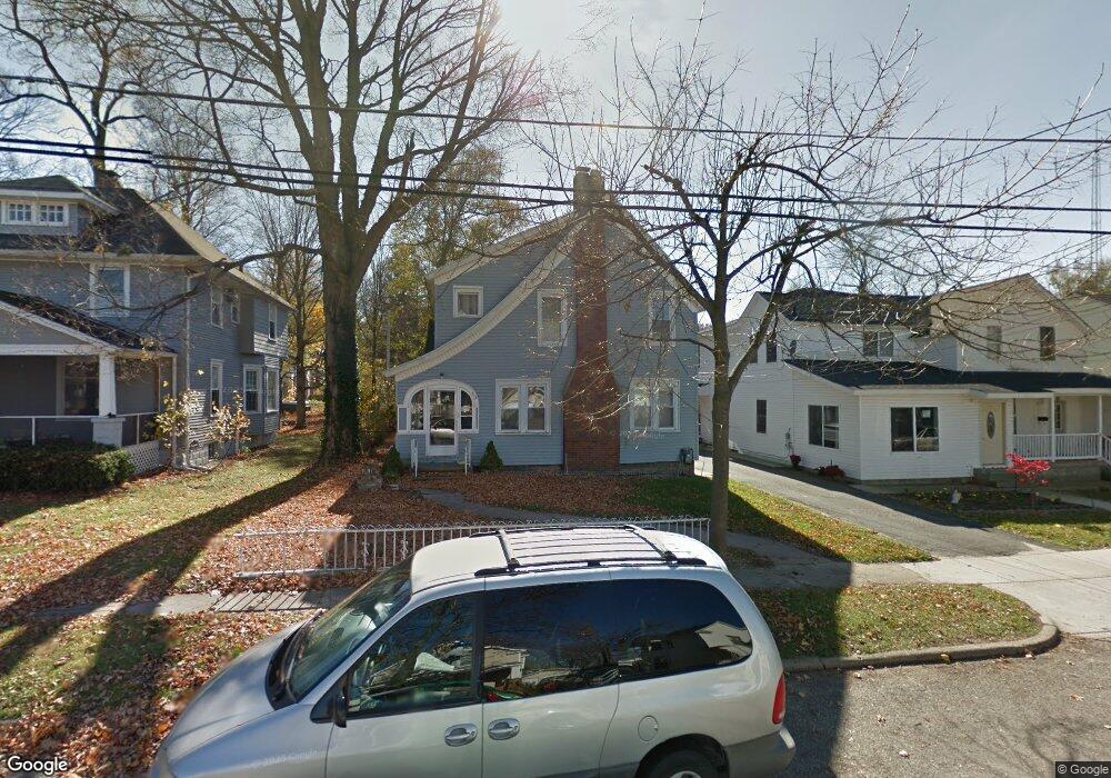 712 Hickory St, Niles, MI 49120 - photo 1