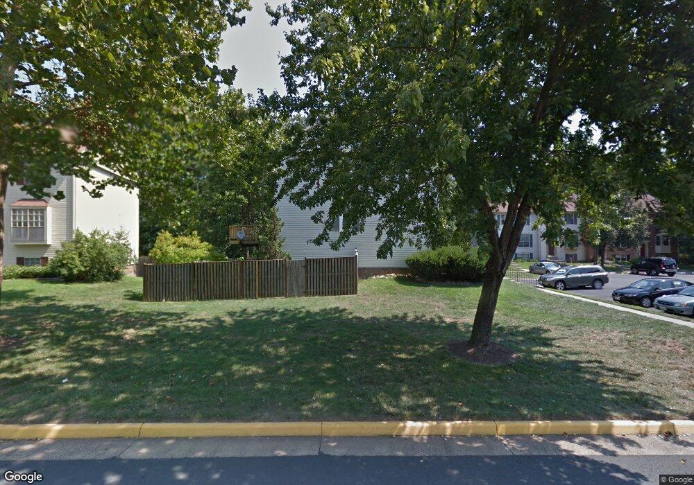 3315 Stone Heather Ct, Herndon, VA 20171 - photo 1