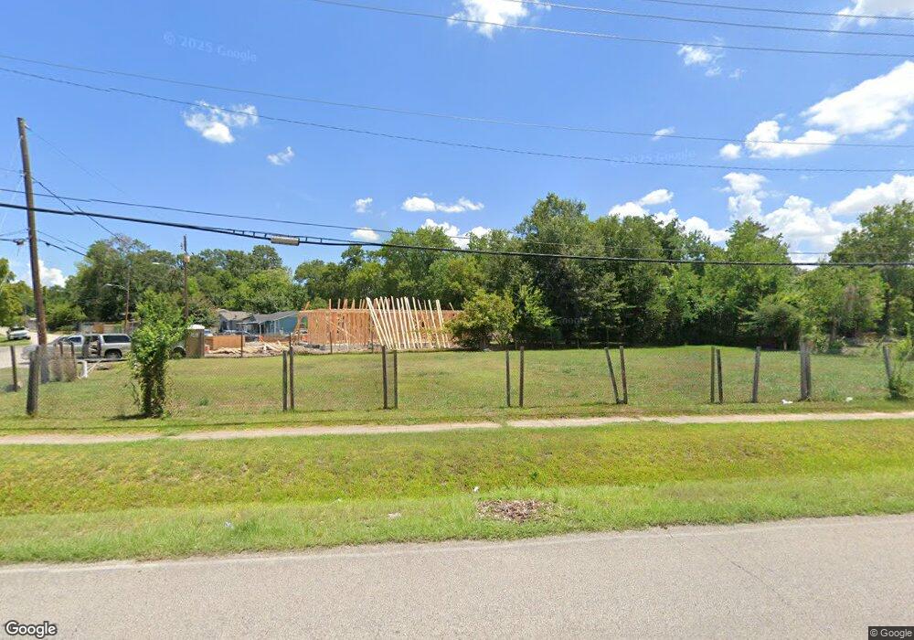 7106 Laura Koppe Rd, Houston, TX 77028 - photo 1