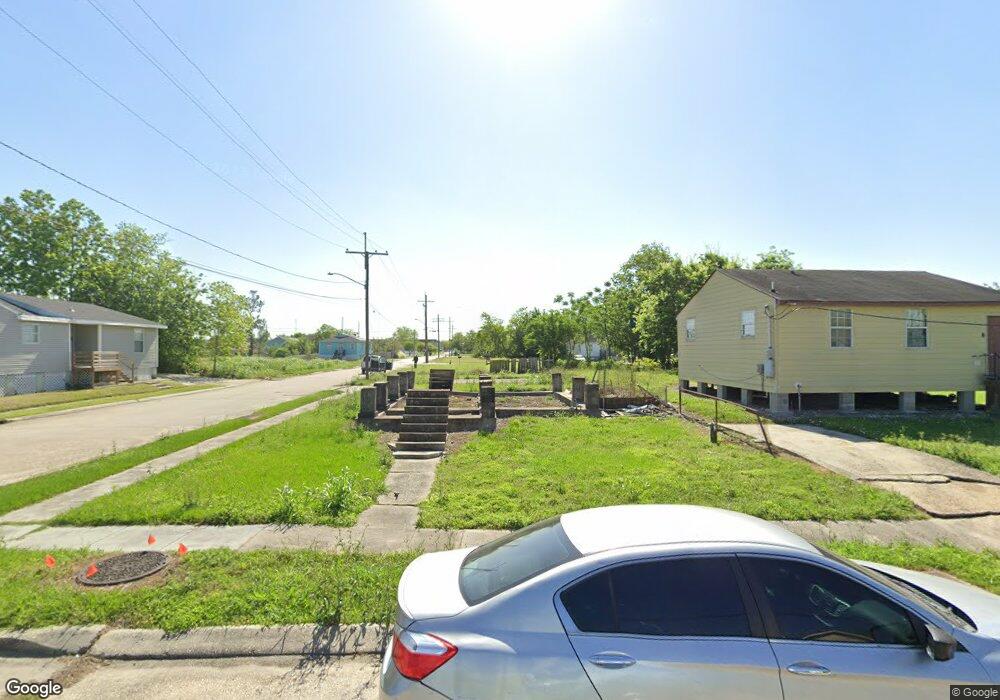 2945 Clouet St, New Orleans, LA 70126 - photo 1