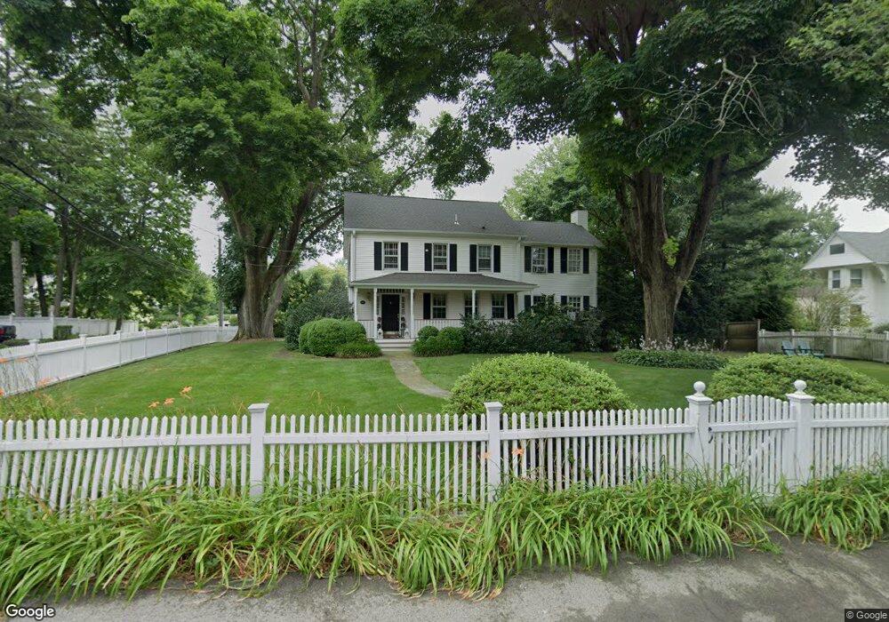 109 Riverside Ave, Riverside, CT 06878 - photo 1