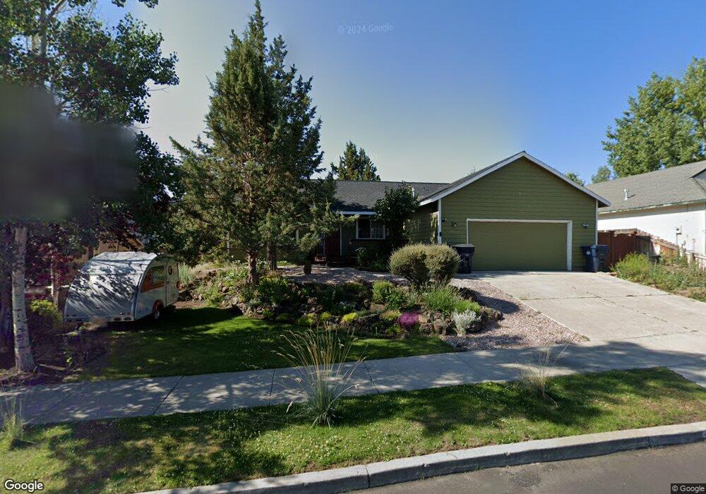 20967 NE Spinnaker, Bend, OR 97701 - photo 1