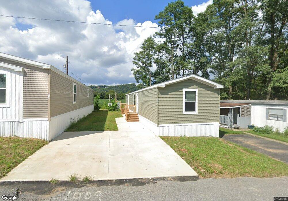 1009 Dogwood St unit 409, Laurys Station, PA 18059 - photo 1