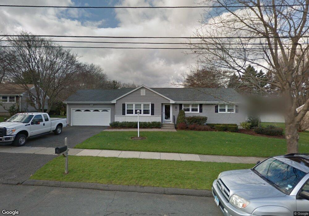 80 Red Coach Dr, Stratford, CT 06614 - photo 1