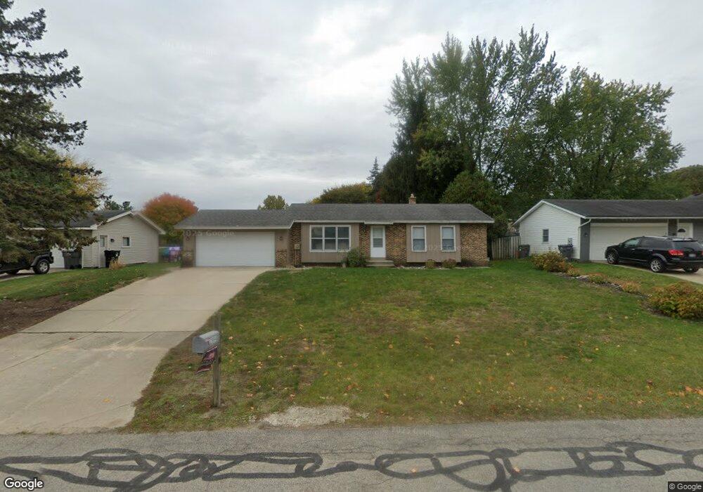 2894 Winesap Dr NE, Grand Rapids, MI 49525 - photo 1