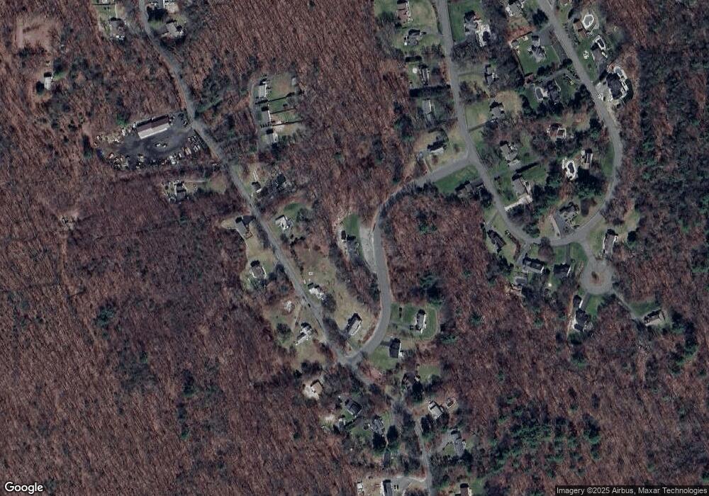 33 Woodland Cir, Ludlow, MA 01056 - photo 1