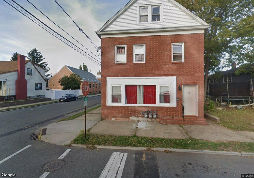 44 Liberty St unit 4, Carteret, NJ 07008 - photo 1