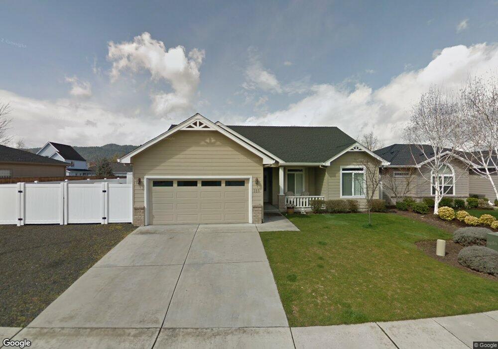 315 Donna Way, Central Point, OR 97502 - photo 1