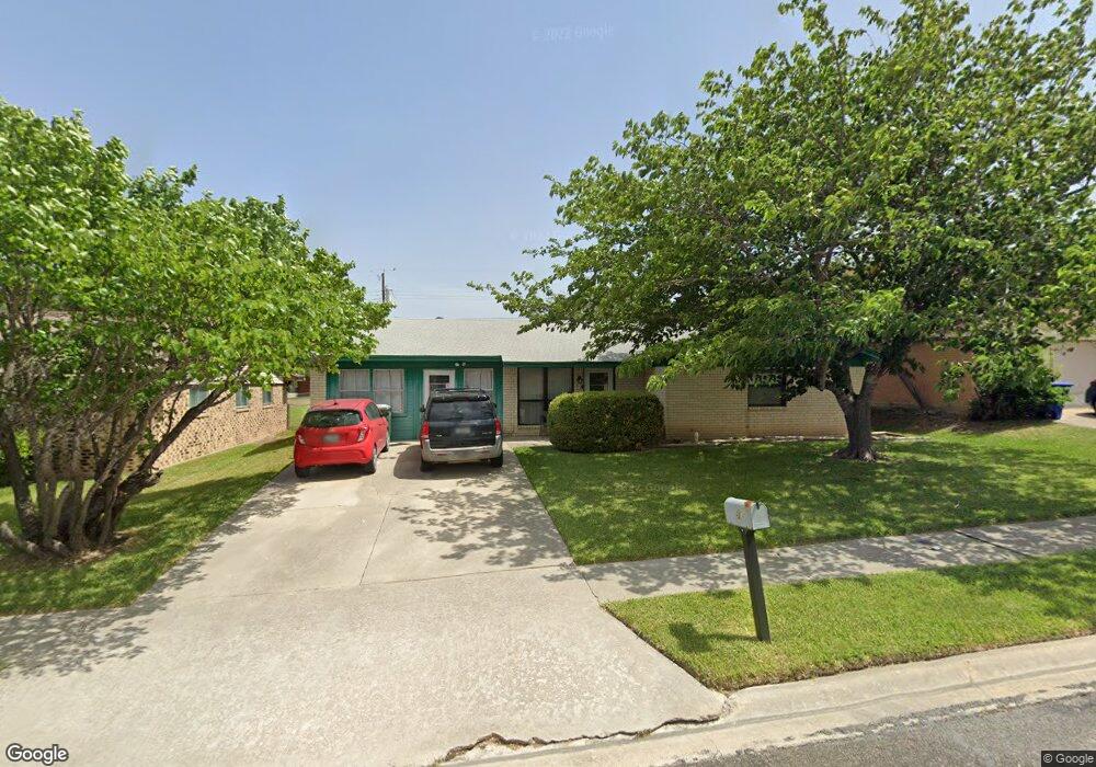 917 Holly St, Copperas Cove, TX 76522 - photo 1