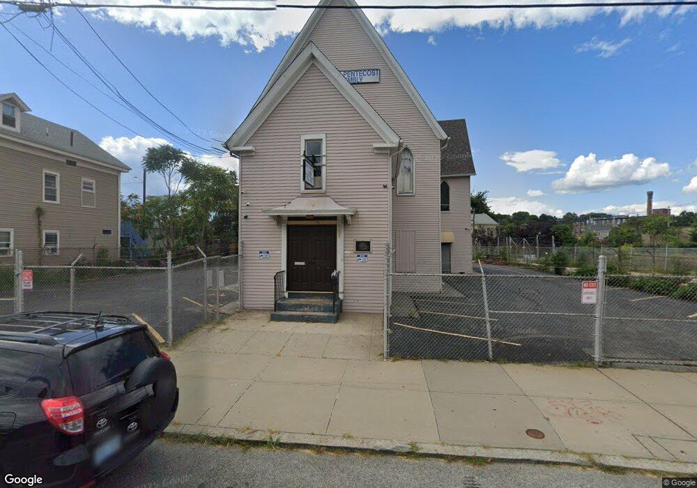 687 Harris Ave, Providence, RI 02909 - photo 1