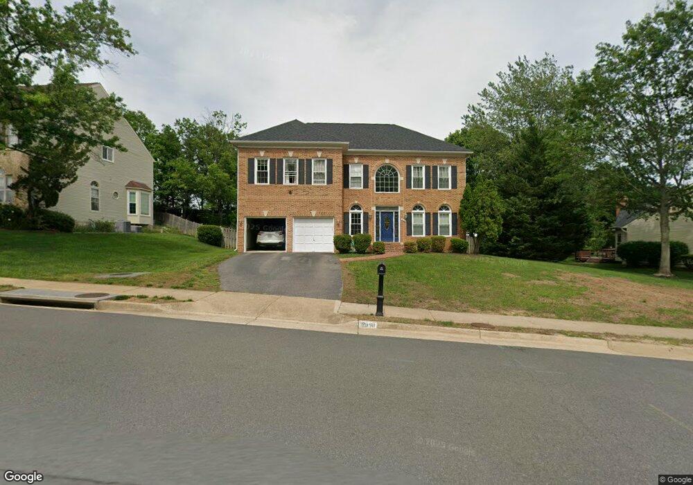 8998 Scott St, Springfield, VA 22153 - photo 1