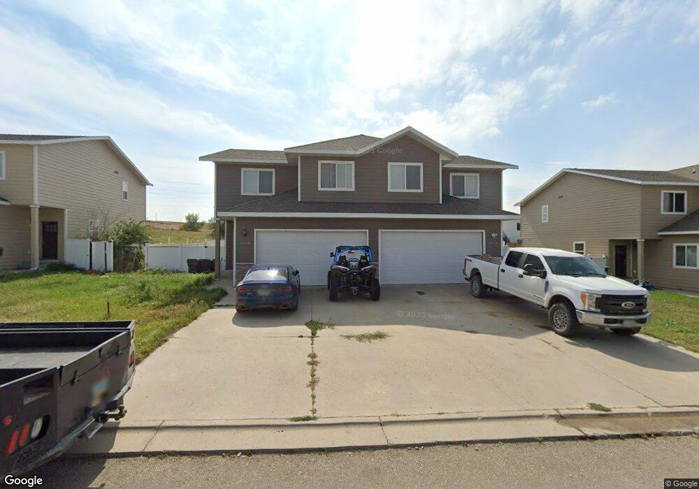 13710 Kristina St, Williston, ND 58801 - photo 1