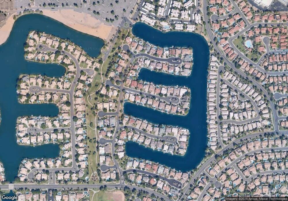 2027 E Clipper Ln, Gilbert, AZ 85234 - photo 1