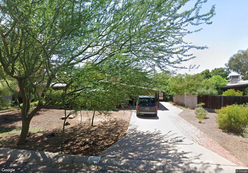 4507 E Piccadilly Rd, Phoenix, AZ 85018 - photo 1