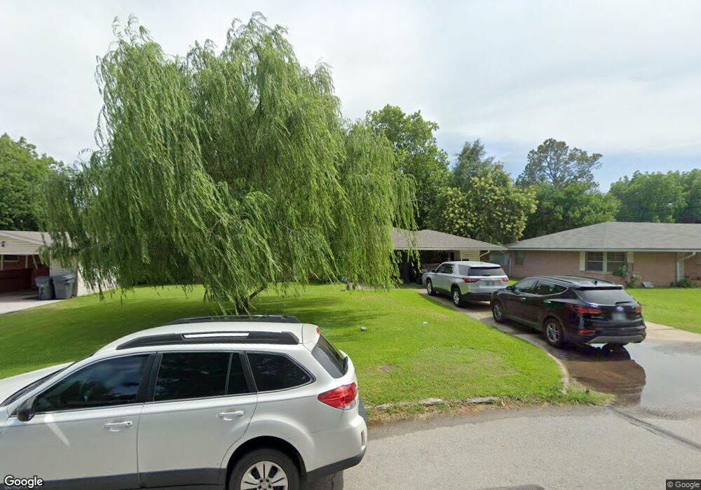 924 Elm St, Ardmore, OK 73401 - photo 1