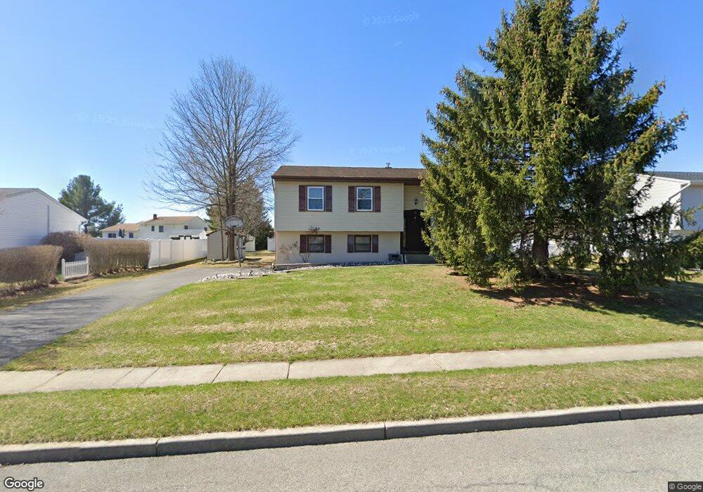 4 Winchester Way, Washingtonville, NY 10992 - photo 1