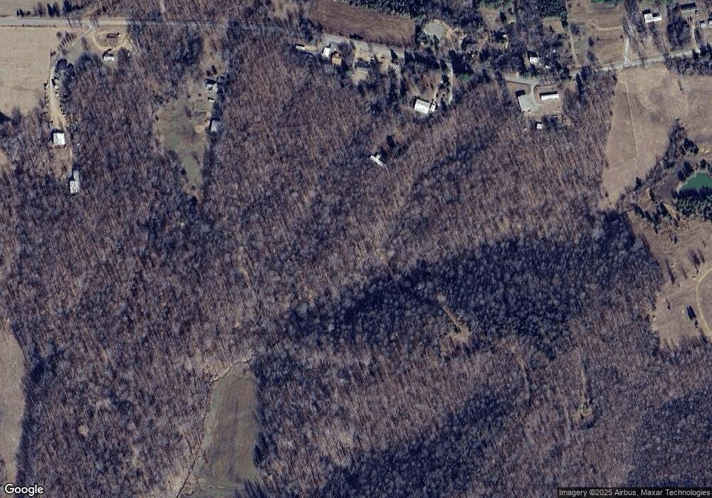 2877 Old Stewart Rd, Tennessee Ridge, TN 37178 - photo 1