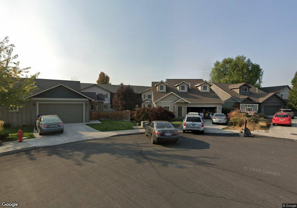 21306 Megan Ct, Bend, OR 97701 - photo 1