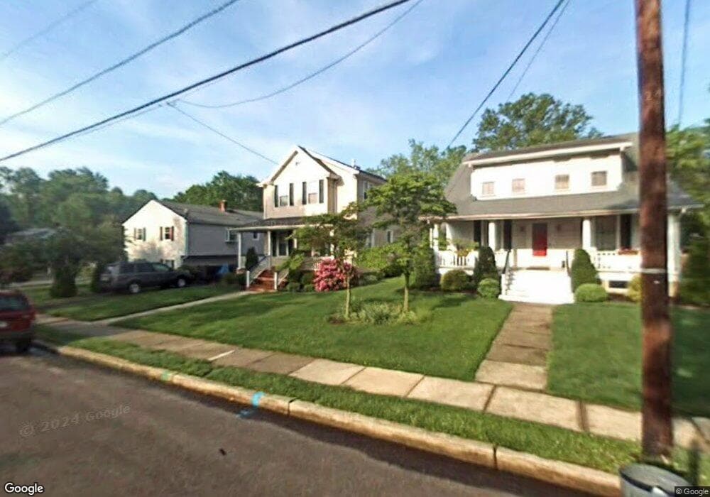 228 S Washington Ave, Moorestown, NJ 08057 - photo 1