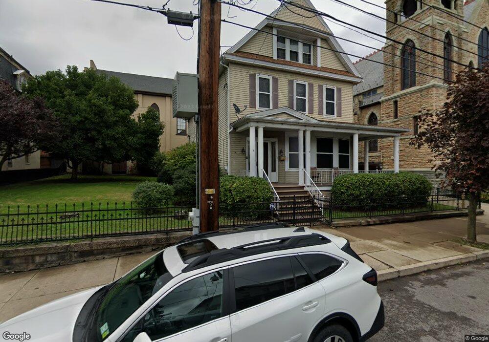 427 Hickory St, Scranton, PA 18505 - photo 1