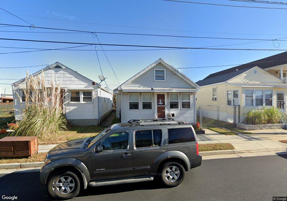 423 W Oak Ave, Wildwood, NJ 08260 - photo 1