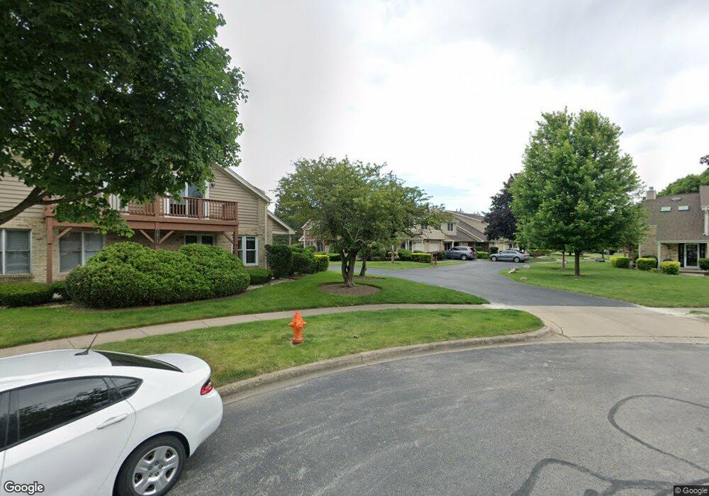 1922 Wisteria Ct unit 4, Naperville, IL 60565 - photo 1