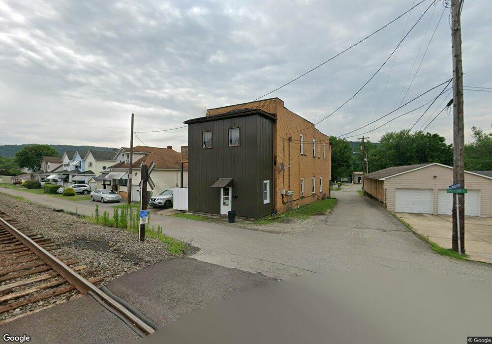 309 Elm St, East Vandergrift, PA 15629 - photo 1