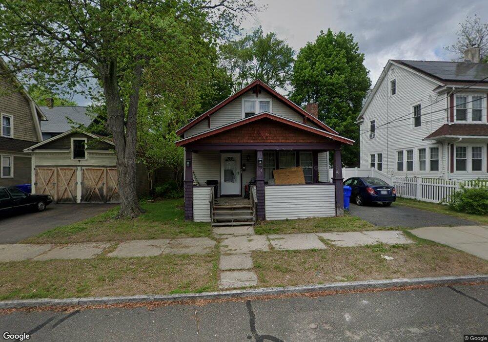 14 Crest St, Springfield, MA 01109 - photo 1