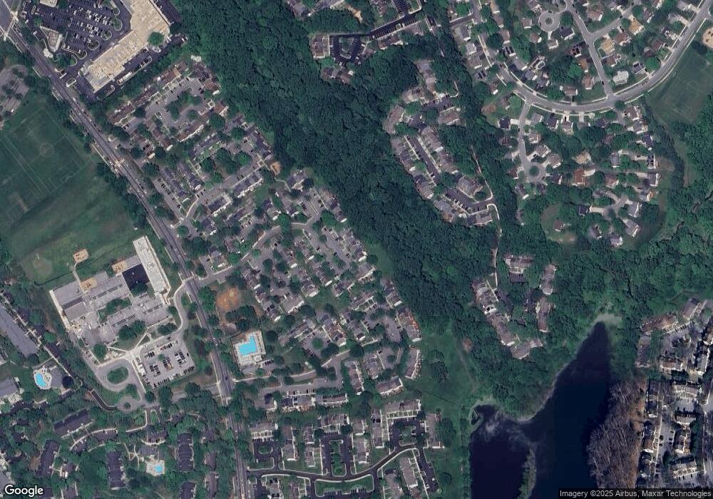 19115 Willow Spring Dr, Germantown, MD 20874 - photo 1