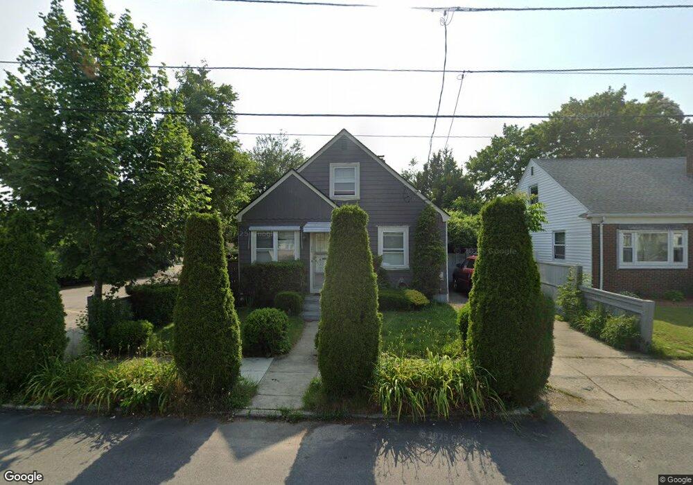 226 Flint Ave, Cranston, RI 02910 - photo 1
