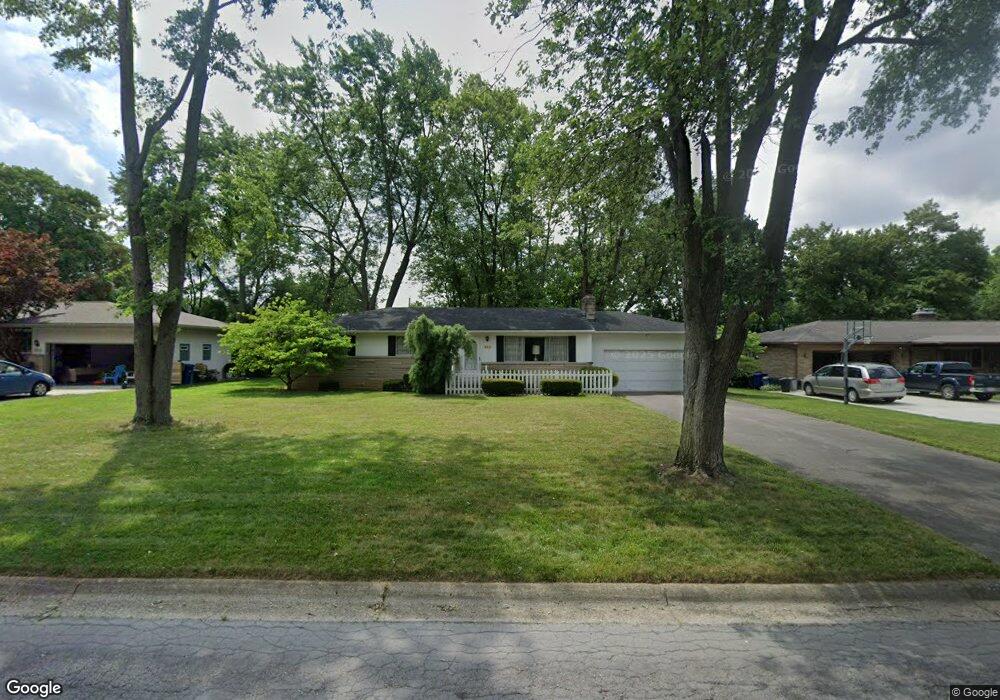 939 Meadowview Dr, Columbus, OH 43224 - photo 1