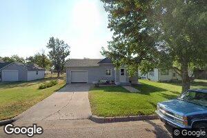 410 Park St, Quinter, KS 67752