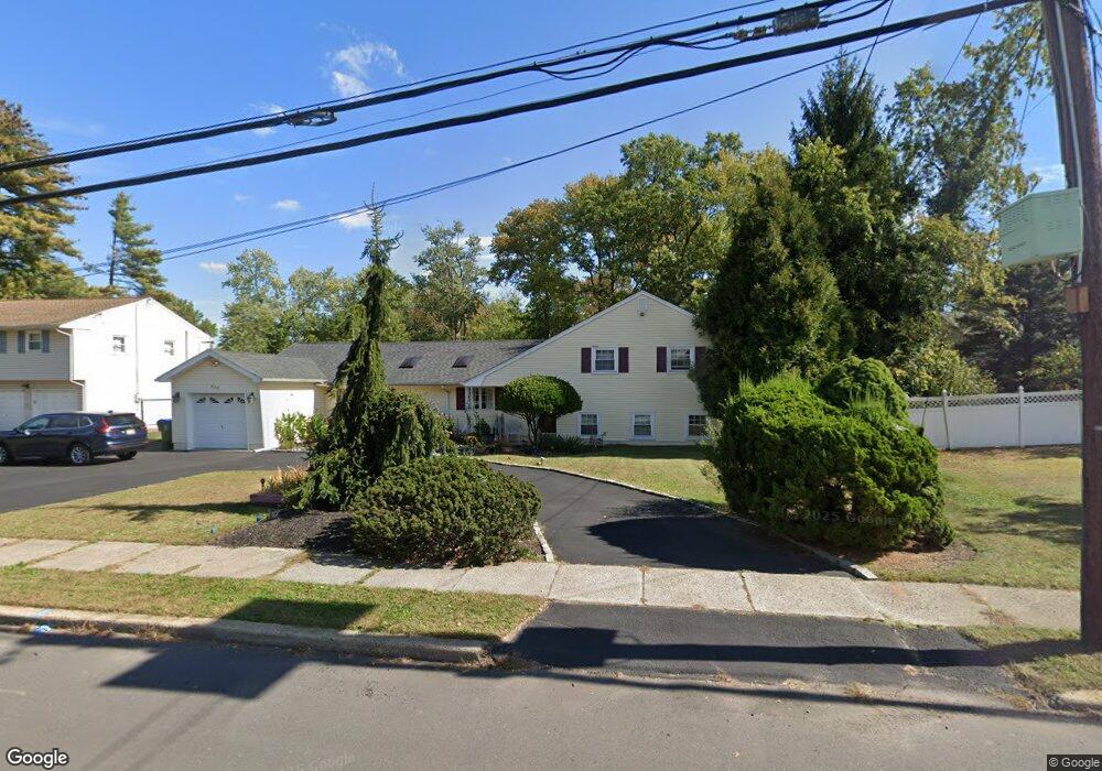 426 Plainfield Rd, Edison, NJ 08820 - photo 1