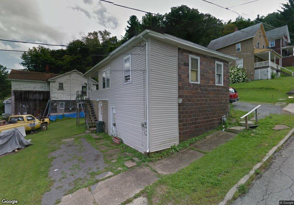 605 10th St, Franklin, PA 16323 - photo 1