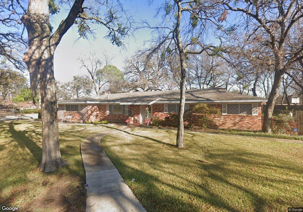 8321 Jerrie jo Dr, North Richland Hills, TX 76180 - photo 1