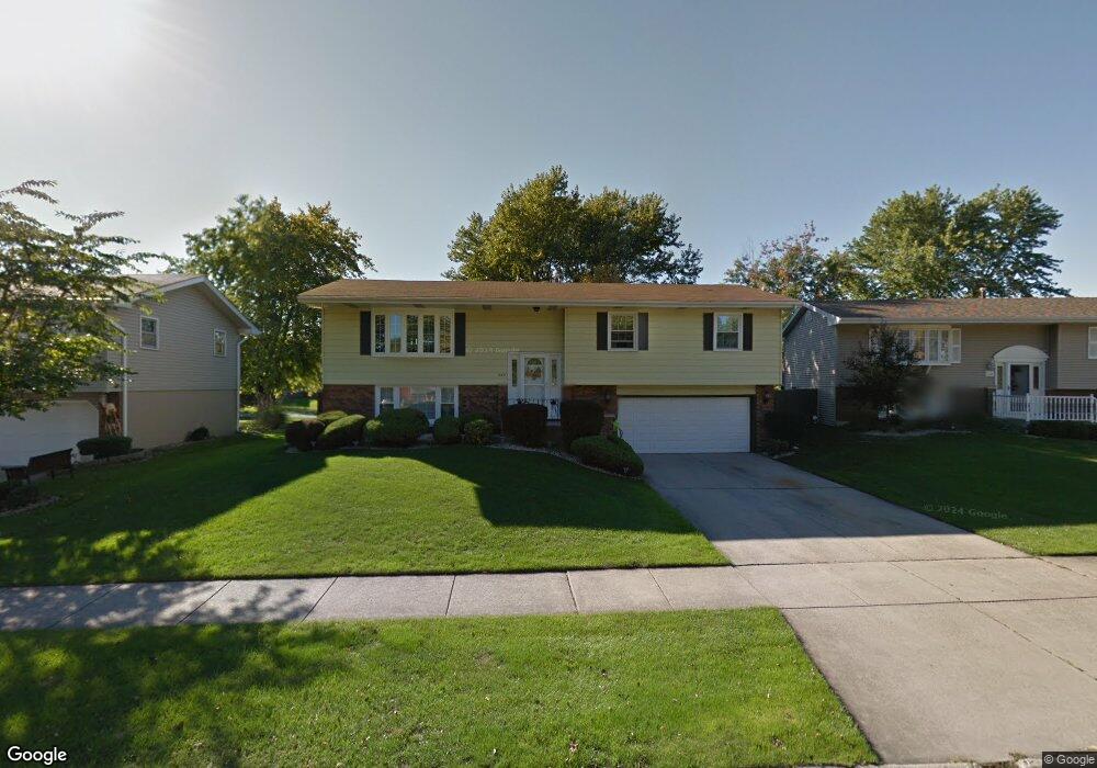 540 Pierce Ave, Dyer, IN 46311 - photo 1