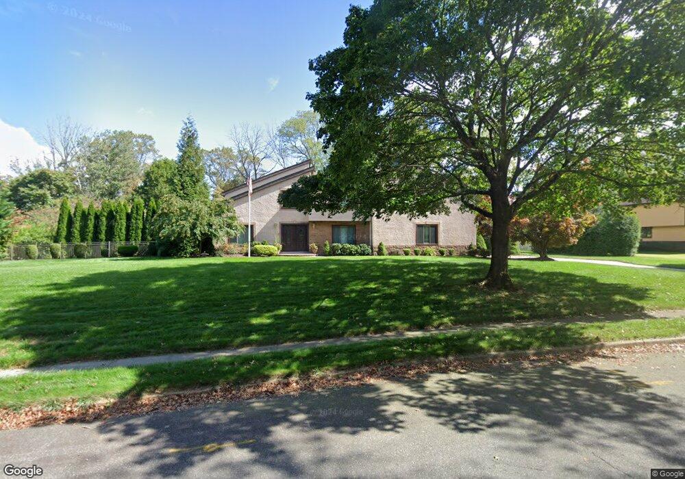 27 Ladwood Dr, Holmdel, NJ 07733 - photo 1