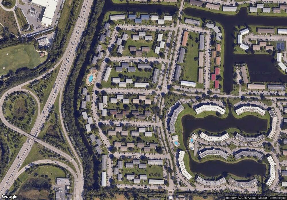 443 Windsor S unit 443, West Palm Beach, FL 33417 - photo 1