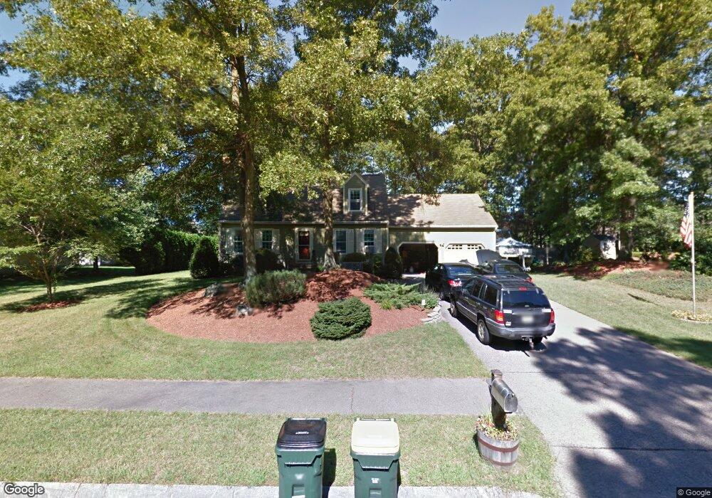 11 Kerrie Cir, Franklin, MA 02038 - photo 1