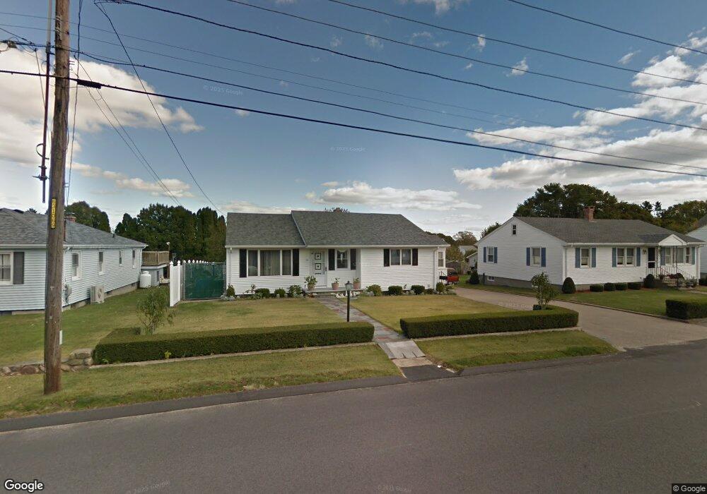 20 Longvue Ave, Westerly, RI 02891 - photo 1