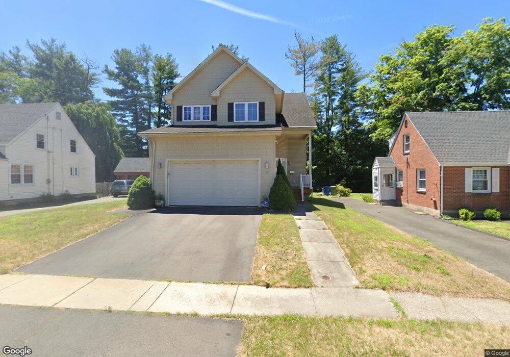 55 Giddings Ave, Windsor, CT 06095 - photo 1