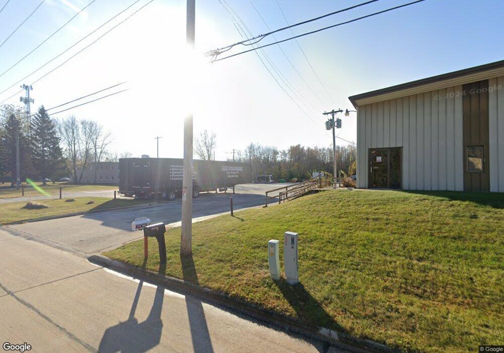 2811 18th St unit 2811, Two Rivers, WI 54241 - photo 1