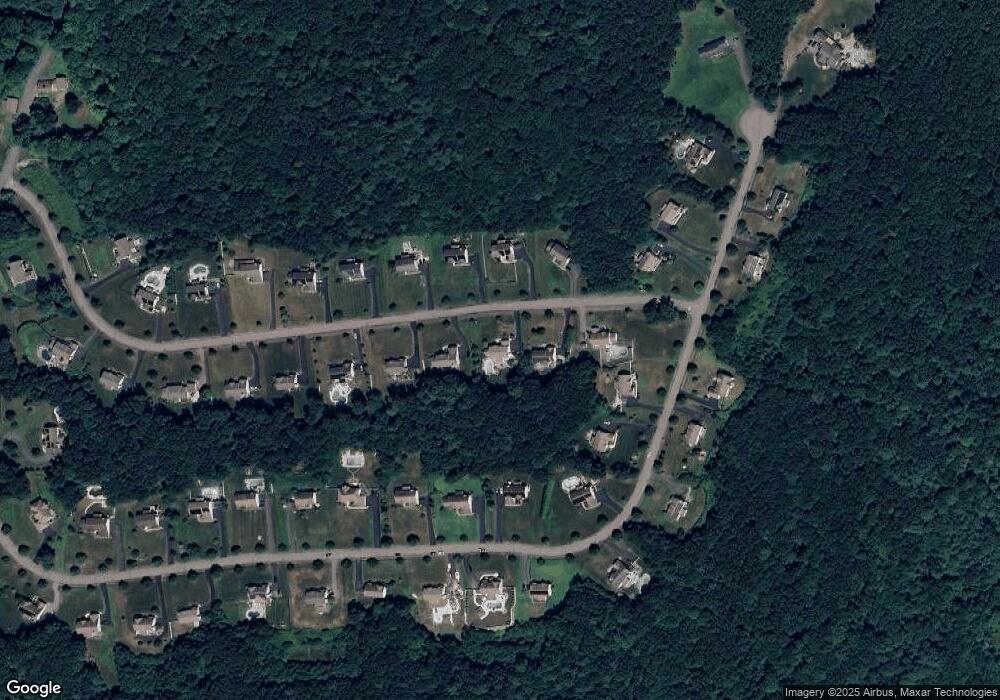 19 Francis Dr, Upton, MA 01568 - photo 1