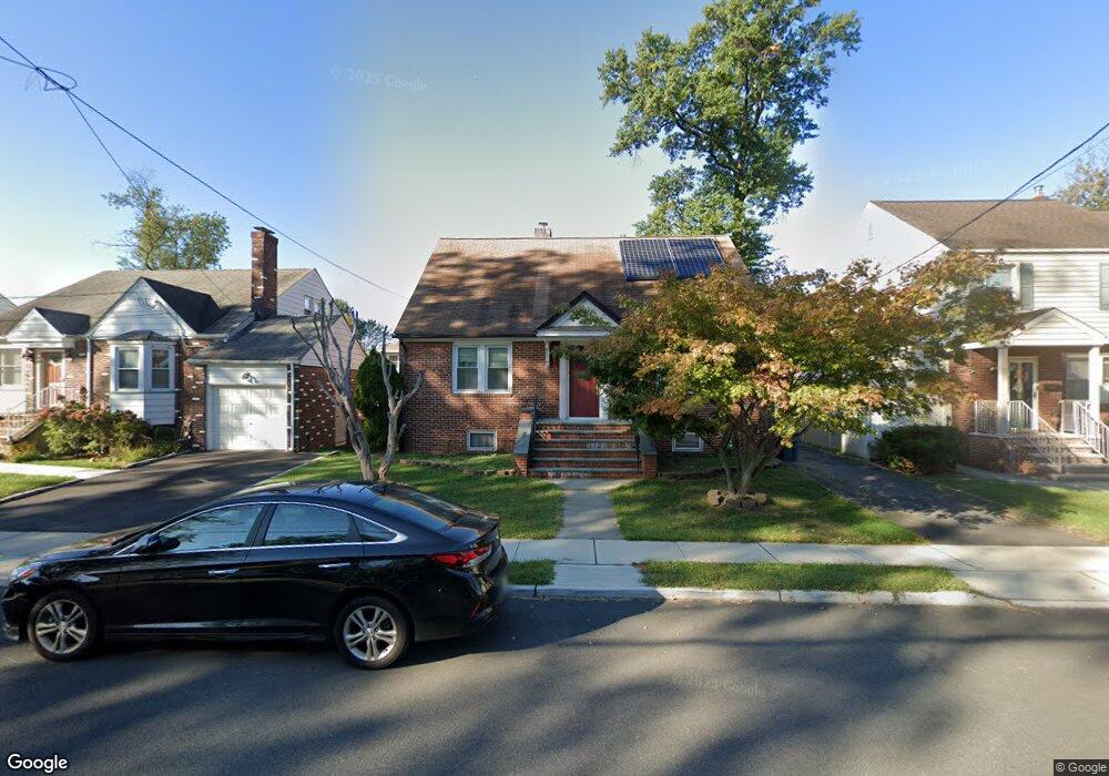 18 Edgewood Pkwy, Union, NJ 07083 - photo 1