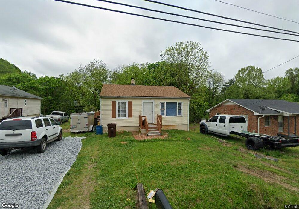 1011 Hickory Chapel Rd, High Point, NC 27260 - photo 1