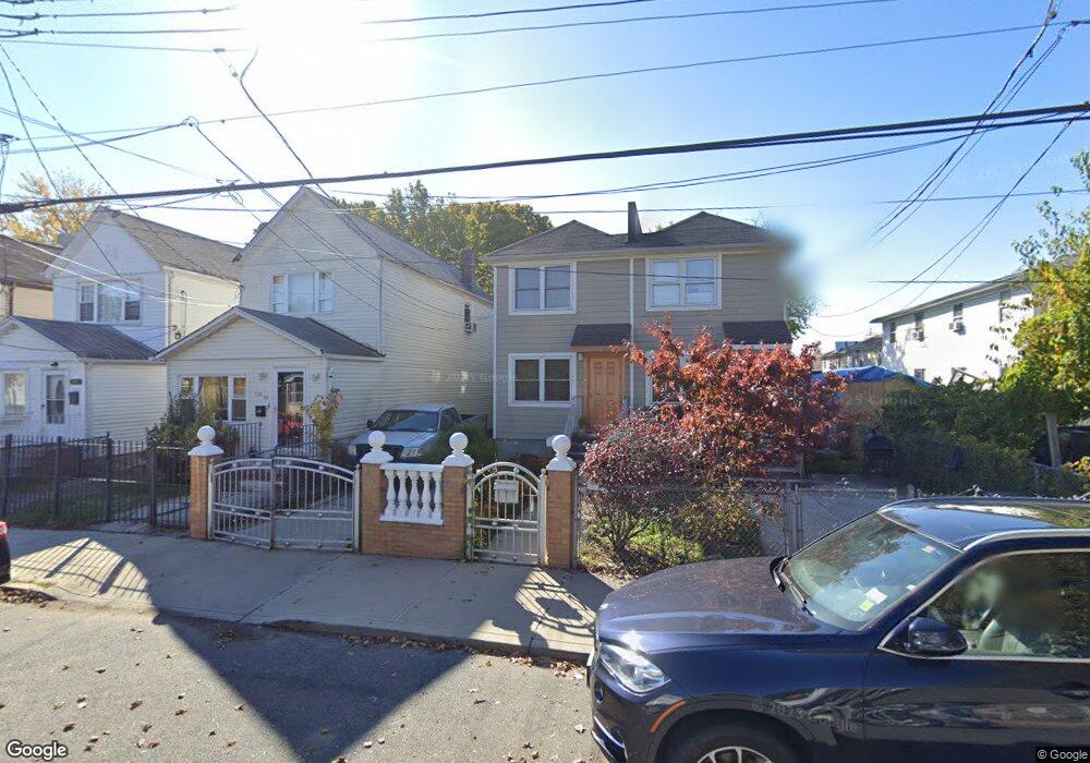11014 Union Hall St, Jamaica, NY 11433 - photo 1