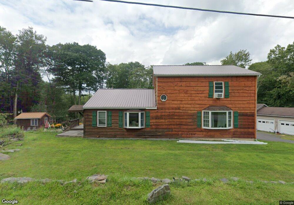 445 Rowland Rd, Greeley, PA 18425 - photo 1