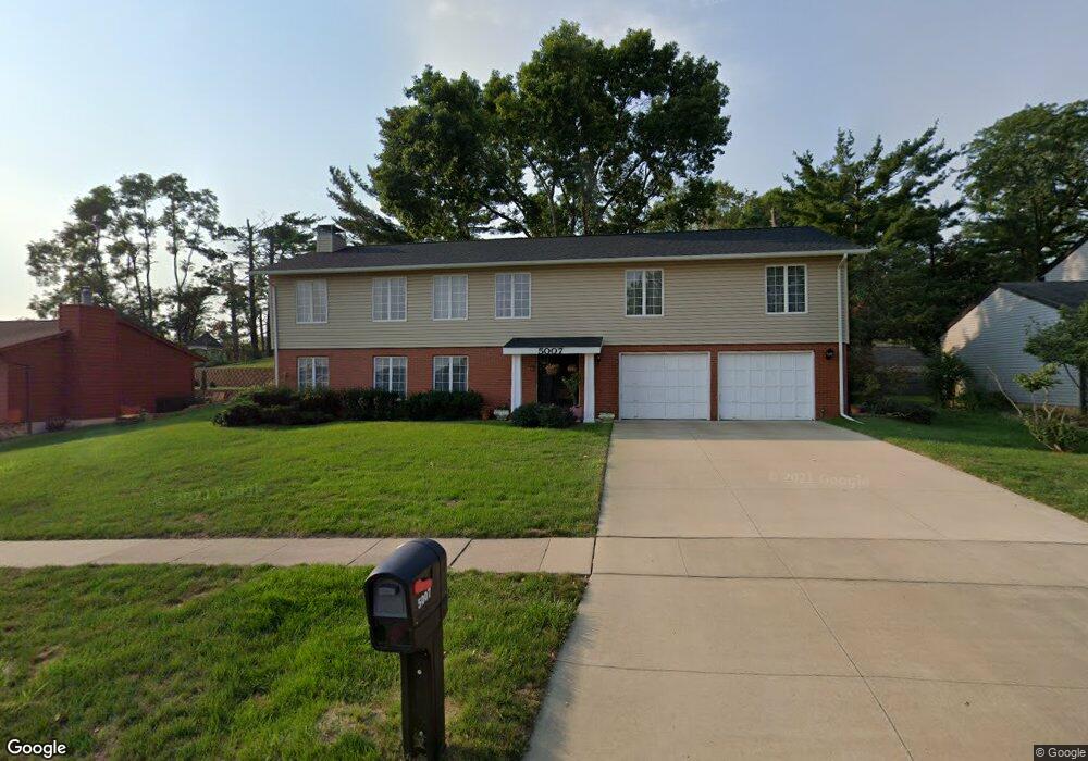 5007 Broadview Dr SE, Cedar Rapids, IA 52403 - photo 1