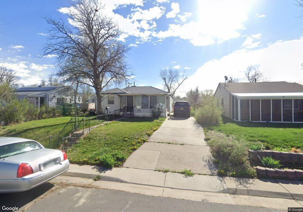 1254 Hanover St, Aurora, CO 80010 - photo 1